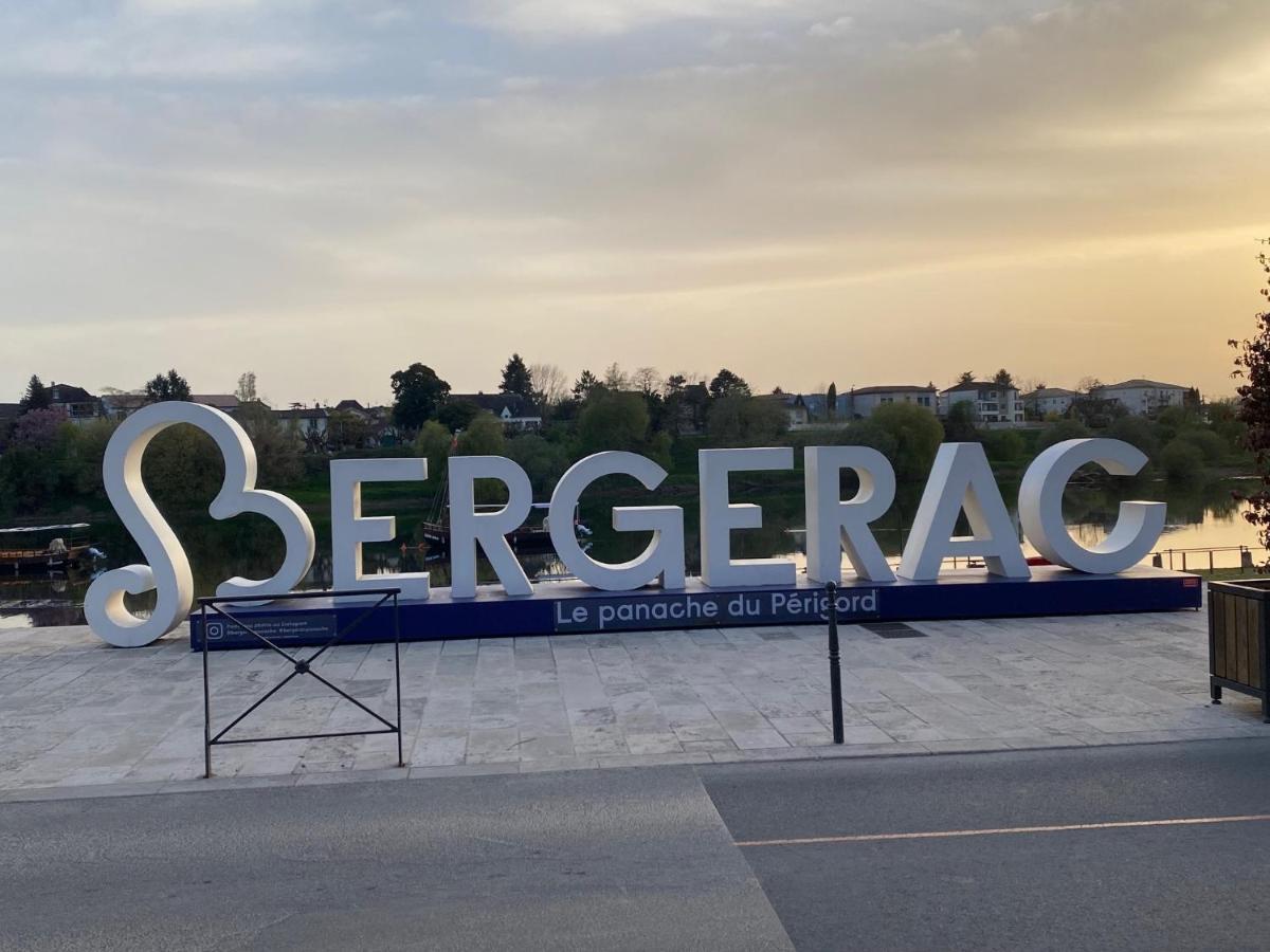 Le Parc Apartment Bergerac Exterior photo