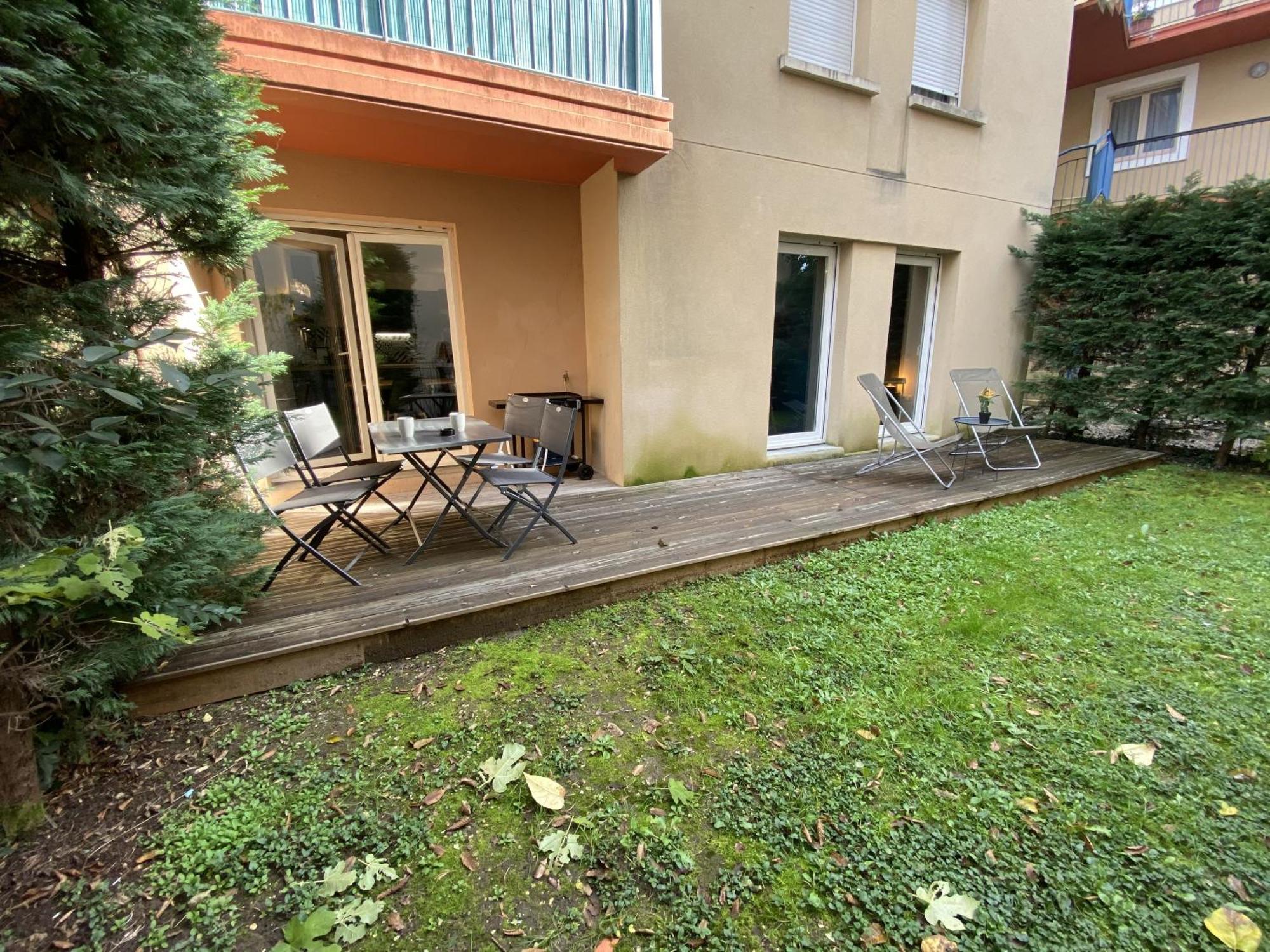 Le Parc Apartment Bergerac Exterior photo